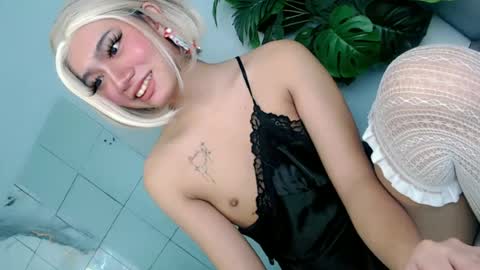 esmeralda28x online show from June 26, 11:32 pm