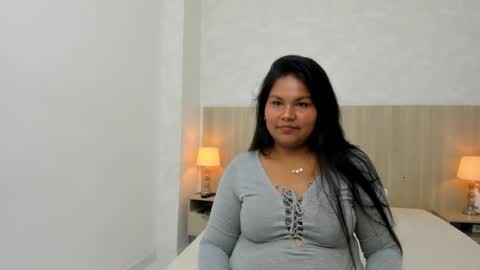 Esmeralda online show from November 13, 3:53 am