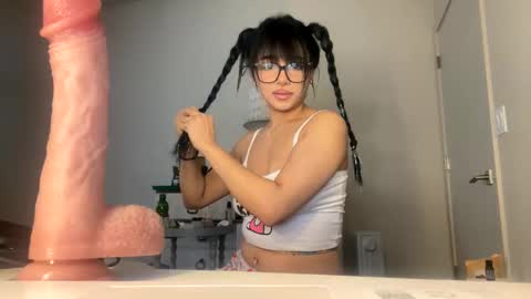 axe online show from November 26, 8:49 pm