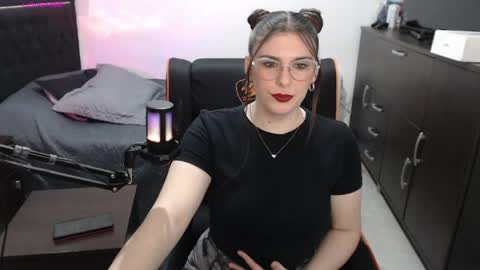 Xbebetax online show from May 2, 3:01 am