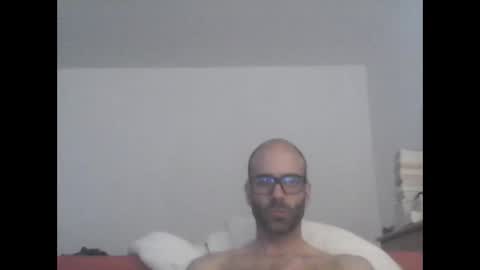 especially871850 online show from April 23, 11:40 am