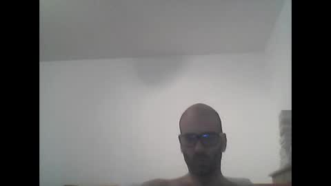 especially871850 online show from April 21, 9:27 am