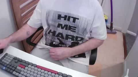 Morph online show from February 21, 8:12 pm