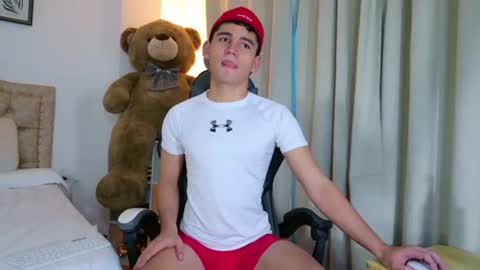 Esteban online show from June 30, 11:20 am