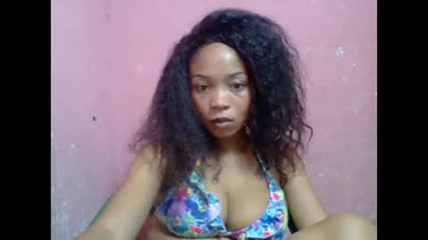 Snapshot of estelah20 chatting on October 7, 12:56 pm estelah20 online show from October 7, 12:56 pm