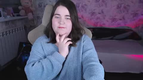 estelle_hicks online show from April 30, 8:57 pm