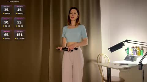 Snapshot of estelleschepper chatting on October 6, 12:12 pm Kate online show from October 6, 12:12 pm