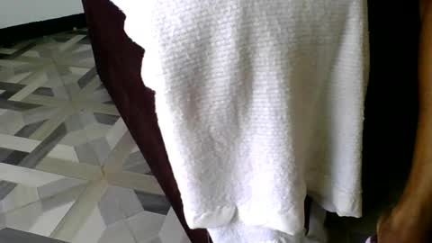 esther1998387626 online show from April 29, 11:40 am