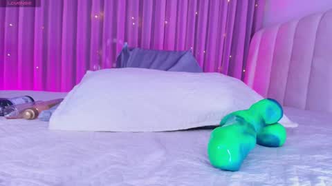 Estrella online show from February 4, 12:09 pm