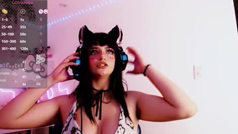 Moon online show from December 22, 10:05 pm