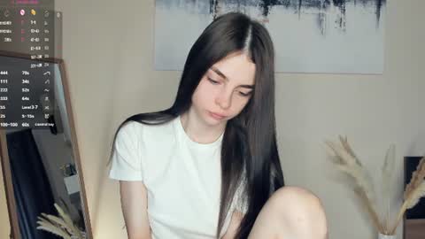 Mary online show from July 3, 7:46 am