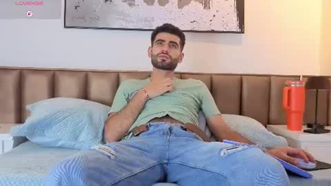 Ethan online show from June 25, 7:08 pm