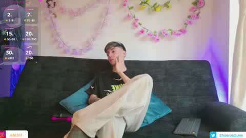 ethan and ava online show from July 31, 12:17 pm