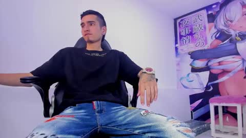 Ethan online show from October 4, 8:17 pm