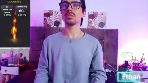 ethan  online show from June 20, 3:35 am