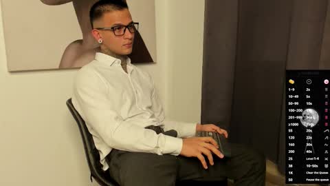 Snapshot of ethan_devis7 chatting on October 29, 8:53 pm Ethan - Independent model online show from October 29, 8:53 pm