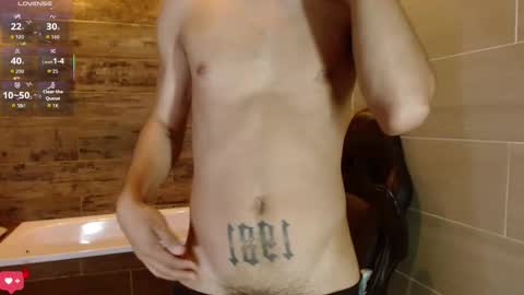 E T H A N  online show from March 7, 9:48 pm