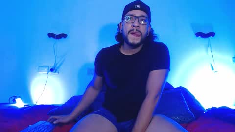 ethan w7 online show from October 6, 1:12 am