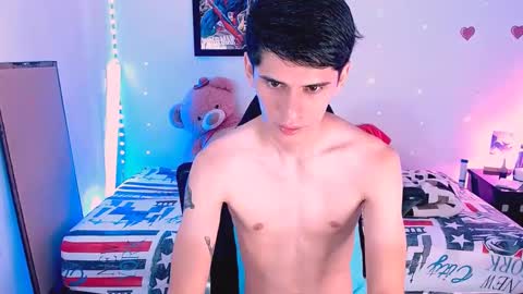 Snapshot of ethancoleeman chatting on September 13, 2:41 pm EthanColeeman online show from September 13, 2:41 pm