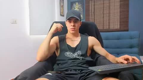 ethangreey1 online show from June 15, 4:54 pm