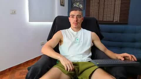 ethangreey1 online show from July 31, 5:14 pm