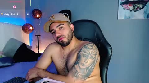Ethan online show from July 31, 11:39 pm