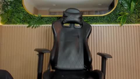 ethanlowell online show from January 18, 4:10 am