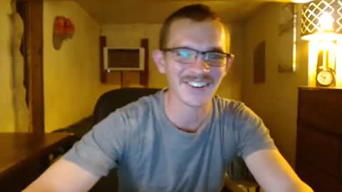ethansteelexxx2 online show from May 14, 2:21 am