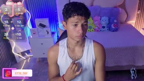 ette online show from February 2, 3:48 am