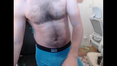 etudiantxx online show from April 26, 8:28 pm