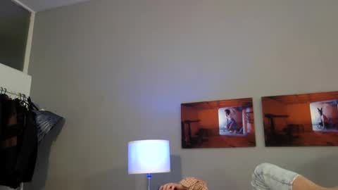 euginehot online show from March 4, 6:15 am