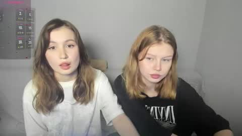 Veronica Tiia Lilith left to right online show from September 24, 4:36 pm