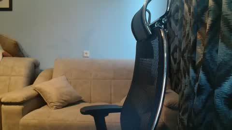 eva2323 online show from March 6, 8:41 am