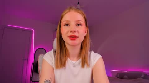 Eva Davis online show from March 4, 5:11 am