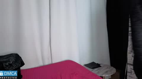 eva delight online show from April 25, 12:18 pm