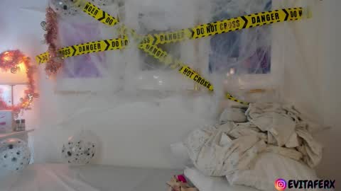 Snapshot of eva_depp chatting on October 30, 5:24 pm Evaa Depp online show from October 30, 5:24 pm