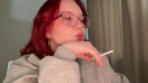 eva_kittenn online show from April 24, 2:30 pm