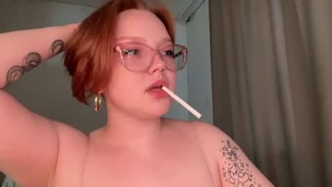eva_kittenn online show from July 28, 4:39 pm