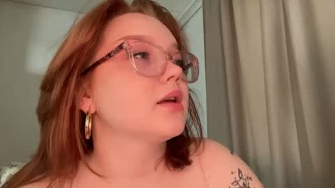 eva_kittenn online show from July 24, 9:50 am