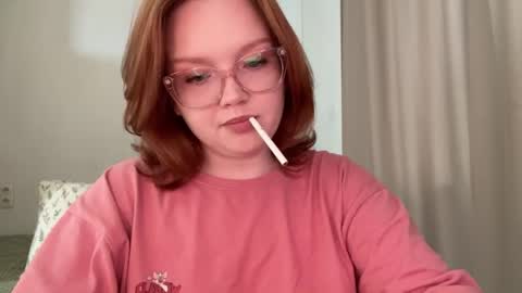 eva_kittenn online show from July 28, 3:32 pm