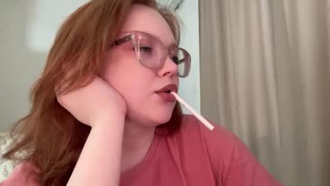 eva_kittenn online show from July 28, 2:24 pm