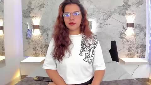 Eva online show from May 5, 12:00 pm