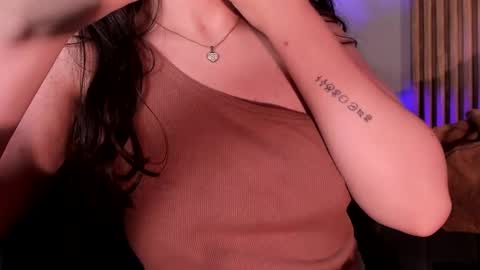 Angelinne online show from April 29, 3:22 am