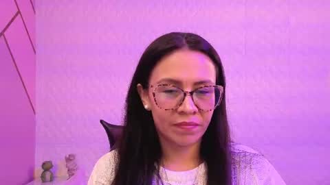Eva  online show from June 18, 3:17 pm