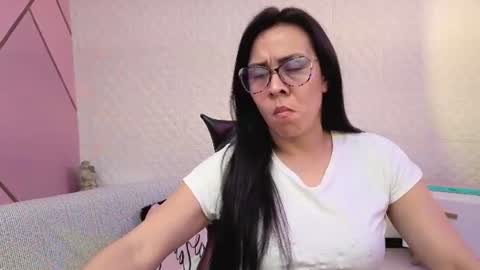 Eva  online show from June 22, 3:41 pm