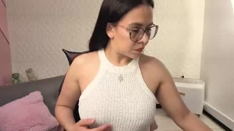 Eva  online show from July 14, 2:55 pm