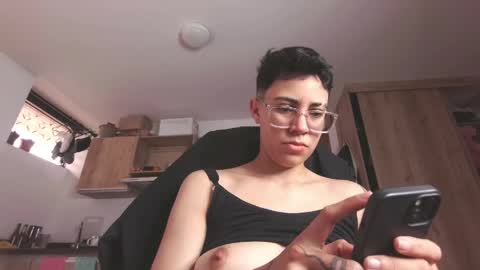 Eva cute online show from May 4, 12:44 pm