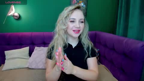 Eva 3 online show from September 15, 1:51 am