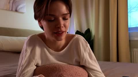 Snapshot of eva_natsumi chatting on March 3, 3:43 pm Eva online show from March 3, 3:43 pm