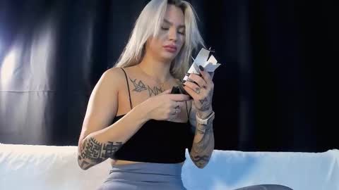 Eva online show from November 2, 7:08 am